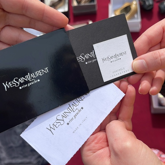 AUTHENTIC YSL PURSE - Picture 10 of 10